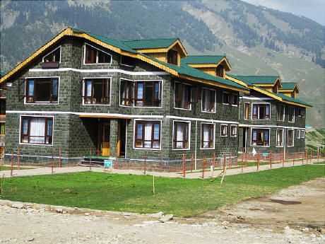 Hotel Thajwass Glacier